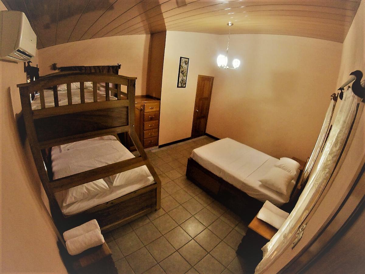Hotel Congos Merida Ngoại thất bức ảnh